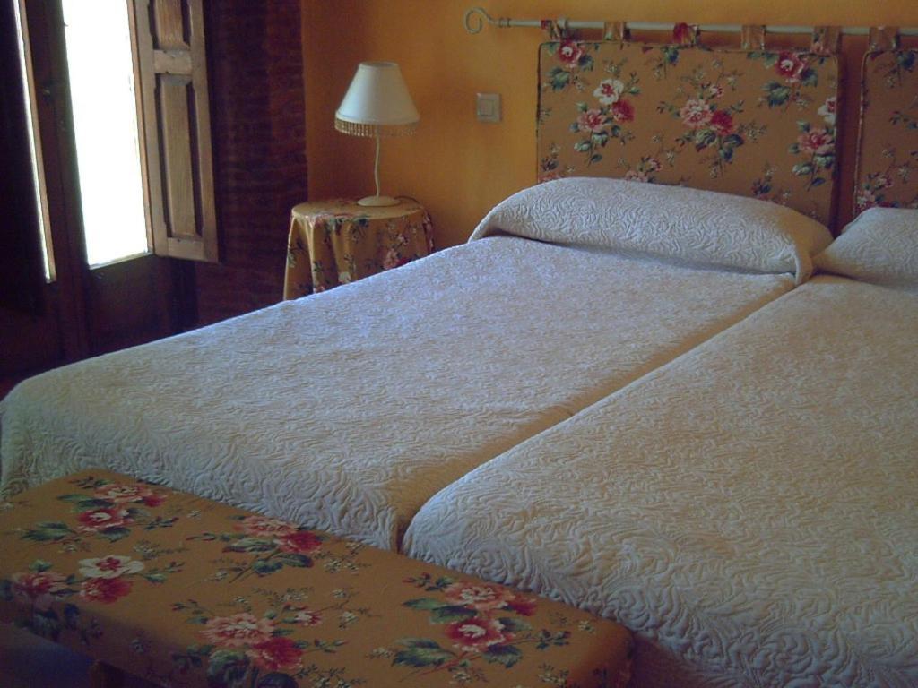 Hotel Balneario Almeida Dama Verde Almeida de Sayago Стая снимка