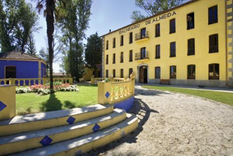Hotel Balneario Almeida Dama Verde Almeida de Sayago Екстериор снимка